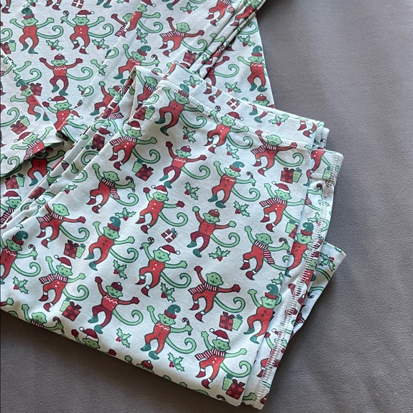 Roller Rabbit limited edition Christmas Pajamas with Fun Monkey Print - Picture 2 of 6